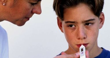 وزير الصحة اللبنانى يؤكد خطر إبقاء الأطفال فى المنازل يتعدى إرسالهم إلى المدارس