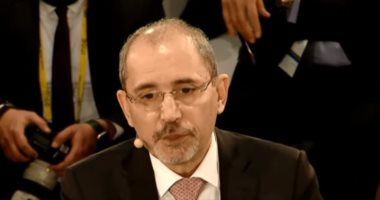 الأردن وبريطانيا يؤكدان أهمية تنسيق الجهود لحل أزمات المنطقة