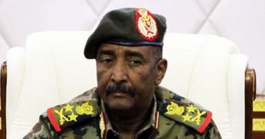 رئيس مجلس السيادة الانتقالي بالسودان يختتم زيارته للمنطقة العسكرية الشرقية