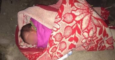 العثور على رضيع داخل صندوق قمامة أمام مسجد فى نجع حمادى بقنا