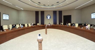 حمدوك يبحث أولويات تشكيل مجلس شركاء الفترة الانتقالية مع