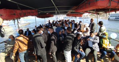 قيادات الأقصر فى جولة نيلية عقب افتتاح مرسى جديد.. صور