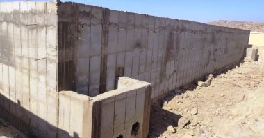 بدء تنفيذ مشروع توصيل مياه الشرب لقرى أبو الريش بأسوان.. صور