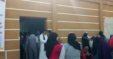 قافلة سكانية شاملة بقرية الدكتور محمد عبد الوهاب بمدينة أبو المطامير بالبحيرة