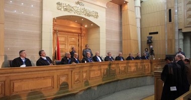 إعادة دعوى عدم دستورية تحديد رسوم فحص الصادرات من وزير التجارة للمفوضين
