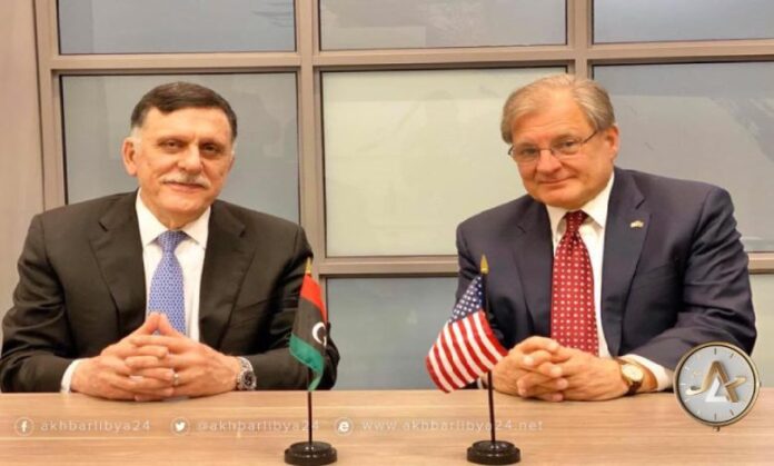 السفير الأمريكي يحيي السراج على ترحيبه بحكومة الوحدة