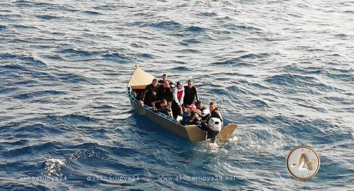 قصف مجهول يطال مصنع قوارب الهجرة غير الشرعية في صبراتة