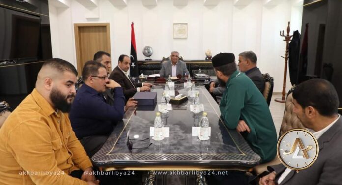 المحقونين بالإيدز في اجتماع مع القطراني