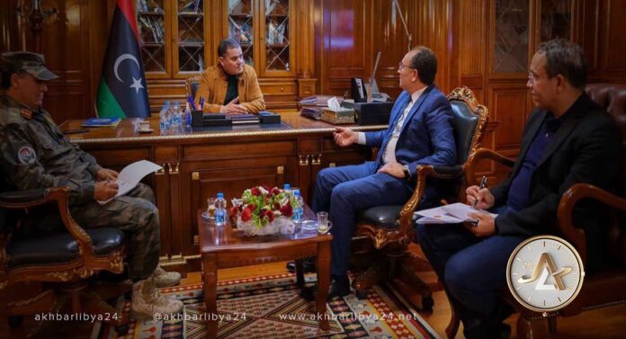 حكومة الدبيبة تنفي صحة تقارير حول إهانة سفير تونس في ليبيا