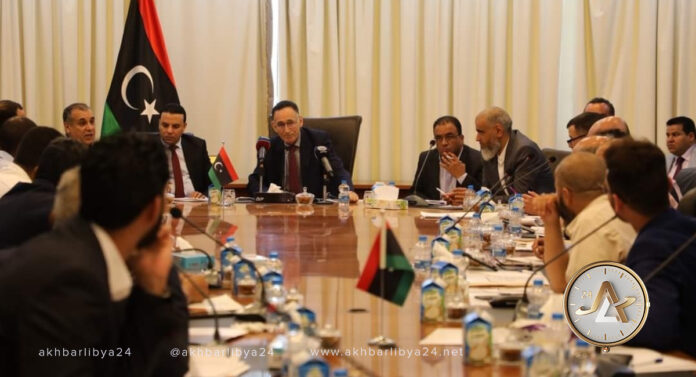 الحويج يتابع عمل مراقبي الاقتصاد في الشرق والغرب والجنوب